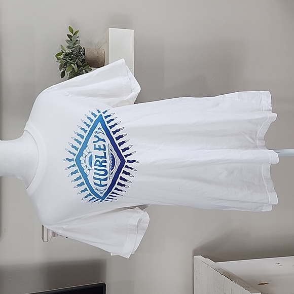 Hurley Other - Hurley Short Sleeve White & Blue Tee Unisex